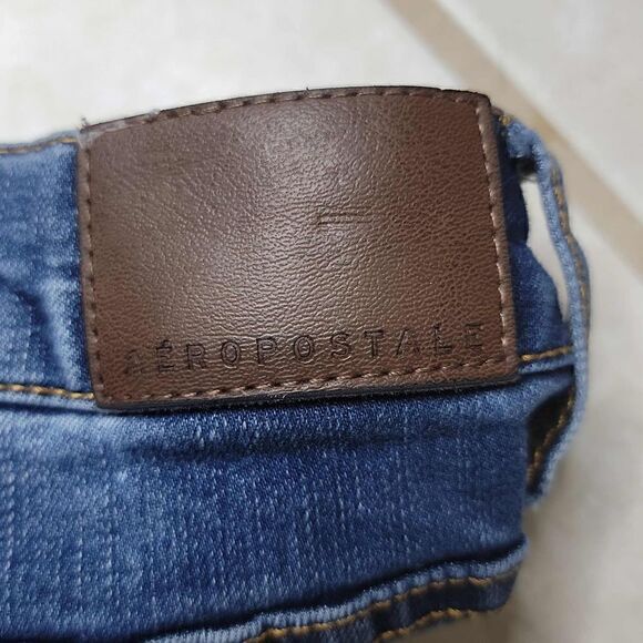 Aeropostale The Norma Jean Distressed Skinny Leg Denim Jeans Size 2 - Picture 8 of 16